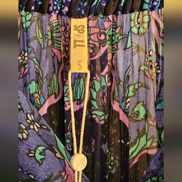 Size Swap/ Kiss the Sky Skirt - Picture 7 of 7